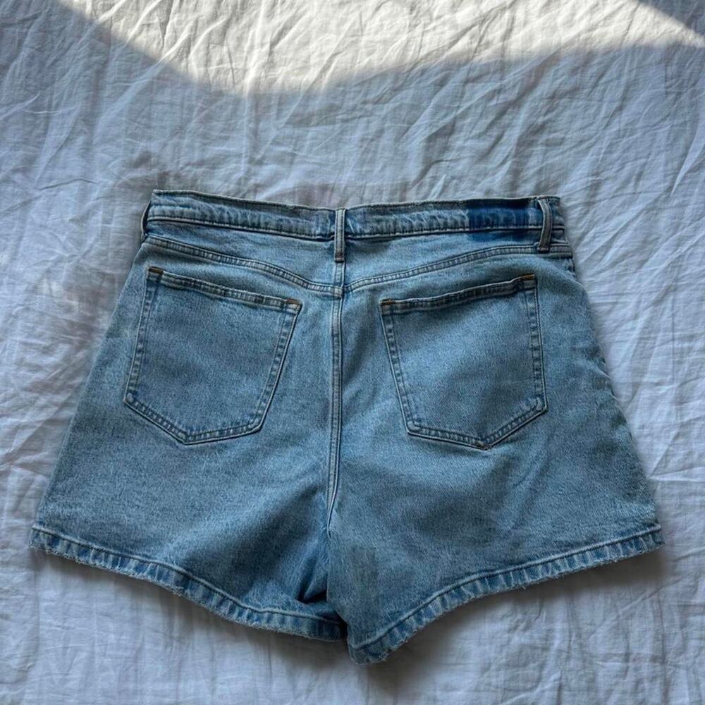 Abercrombie shorts in size 33 - Picture 3 of 4